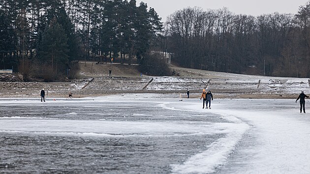 Bruslení na Brněnské přehradě. (leden 2026)