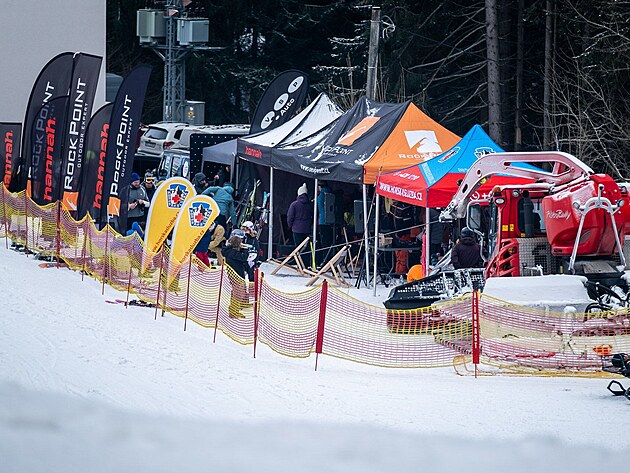 Závod Šumavský rys a celodenní skialp day na Špičáku