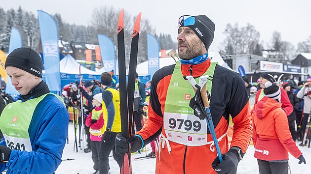 Bývalý fotbalista Jan Koller se postavil do stopy závodu na deset kilometrů. (31. ledna 2026)