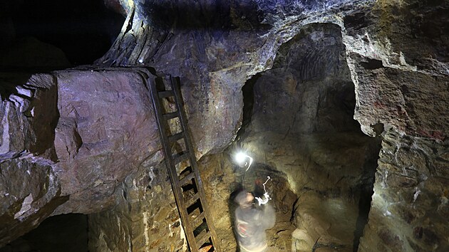 Důl Jeroným v Čisté na Sokolovsku je přes zimu pro návštěvníky uzavřený. Zimují zde totiž netopýři, které každoročně odborníci sčítají.