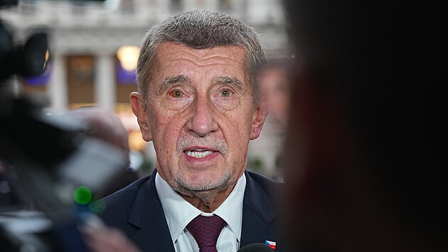 Tisková konference Andreje Babiše v Itálii. Tam navštívil italskou premiérku Giorgiou Meloniovou, místopředsedu vlády a ministra dopravy Matteo Salviniho. (4. února 2026)