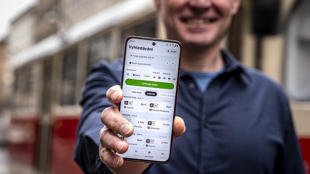 Od příštího ledna by měla fungovat vylepšená aplikace PID Lítačka 2.0. Nabídne tmavý režim, možnost si koupit víc jízdenek zaráz a změnu v nastavení a parkování. Další nové funkce mají do aplikace přibýt v budoucnu. (11. února 2026)