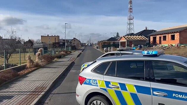 Policie zasahovala v obci Chlebičov na Opavsku, kde dělníci při výkopových pracích nalezli leteckou pumu FAB 50. Z preventivních důvodů ve spolupráci s hasiči evakuovali 37 lidí přilehlých rodinných domů a uzavřeli část ulic Větrná a Vrchní. (12. únor 2026)