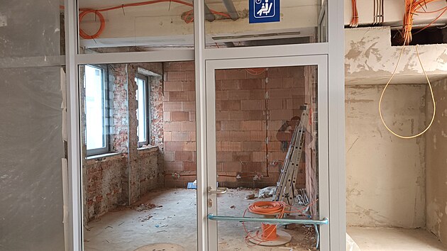 Rekonstrukce nádražní haly v Lovosicích. (únor 2026)