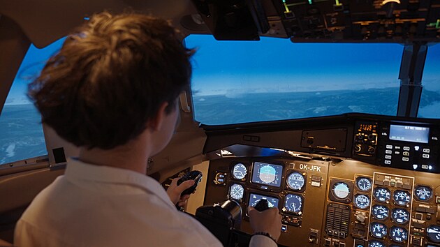 Pop-rocková kapela Lithium vydala nový singl s názvem Nouzové Přistání. Doprovází ho videoklip, který kapela natáčela v místech spojených s leteckým provozem.