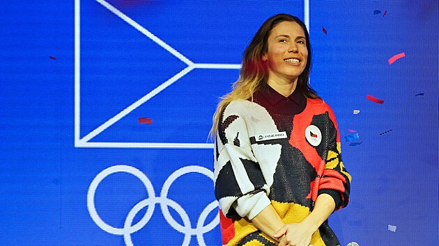 Stř&iacute;brn&aacute; olympionička a snowboardistka Eva Adamczykov&aacute; dorazila v &uacute;ter&yacute; na českobudějovick&yacute; olympijsk&yacute; festival. (17. &uacute;nora 2026)