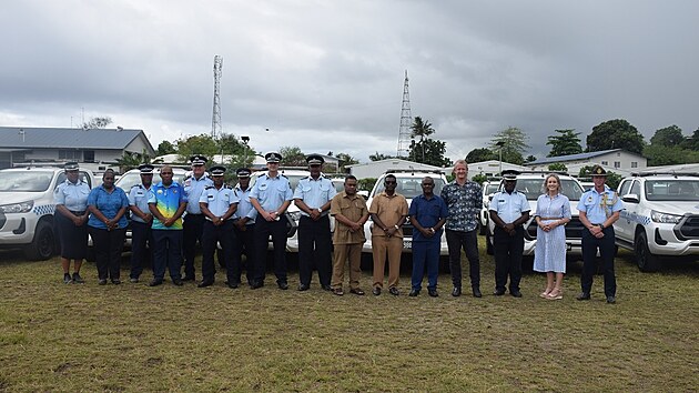 Slavnostní předání flotily pick-upů značky Toyota, které darovala Austrálie Šalamounovým ostrovům. (26. srpna 2025)