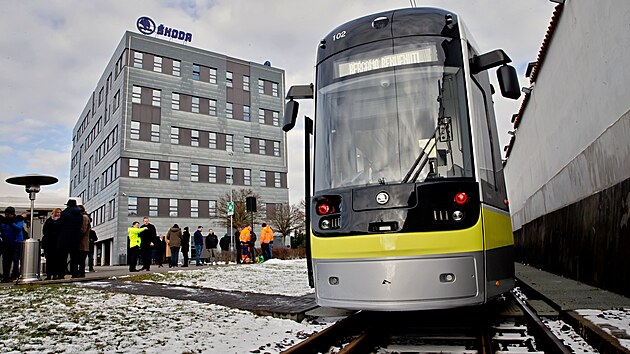 Škoda Group představila v Plzni první z deseti tramvají 49T Forcity Classic pro severoitalské Bergamo. (16. února 2026)