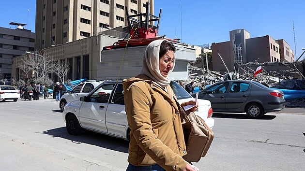 Po americko-izraelských útocích jsou mnohé části Teheránu v troskách. (3. března 2026)