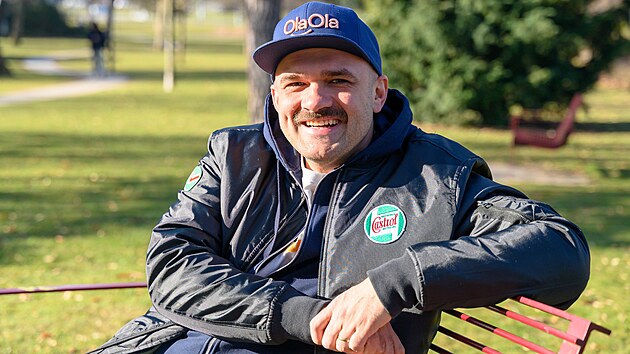 Podnikatel Martin Bern&aacute;tek je zn&aacute;m&yacute; předev&scaron;&iacute;m jako zakladatel a dlouholet&yacute; majitel &uacute;spě&scaron;n&eacute; zl&iacute;nsk&eacute; firmy Ovečk&aacute;rna. (březen 2026)