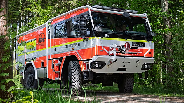 Nov&aacute; cisterna CAS 20 na podvozku Tatry Force stoj&iacute; zhruba jeden&aacute;ct milionů korun. Dobrovoln&yacute;m hasičům v Kopřivnici by v&yacute;razně pomohla. (17. března 2026)