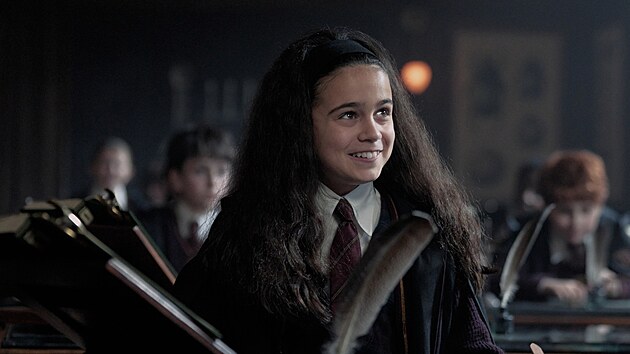 Arabella Stantonov&aacute; v seri&aacute;lu Harry Potter a K&aacute;men mudrců (2026)