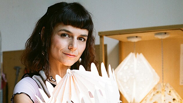 Design&eacute;rka a zakladatelka Jasna studio Michaela Doležalov&aacute;. (7. dubna 2026)