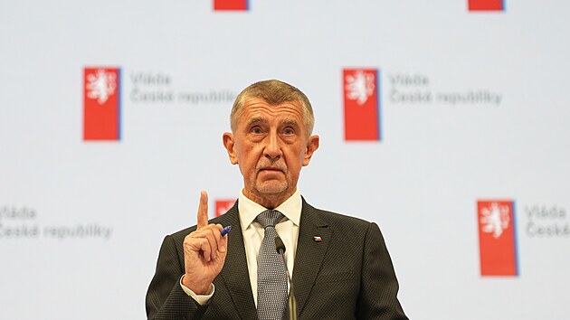 Premi&eacute;r Andrej Babi&scaron; (ANO) na tiskov&eacute; konferenci vl&aacute;dy. (13. dubna 2026)