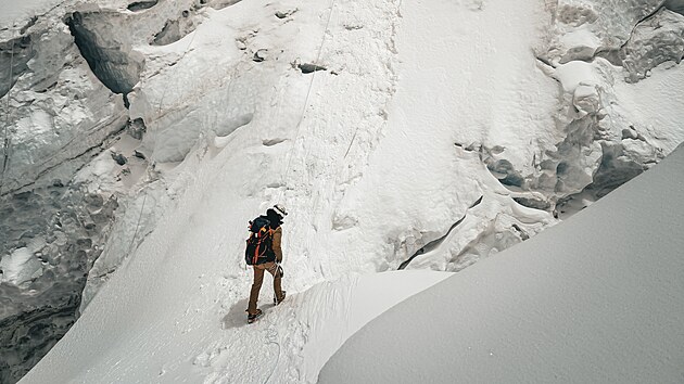 Svoji cestu skupina zavr&scaron;ila v&yacute;stupem na &scaron;estitis&iacute;cov&yacute; Island Peak.
