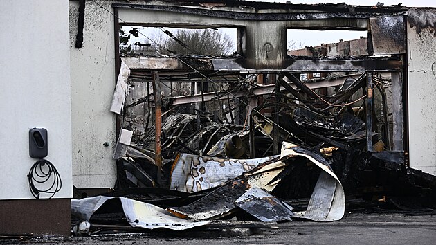 Hasiči dohasili krátce před jedenáctou hodinou požár. (10. dubna 2026)