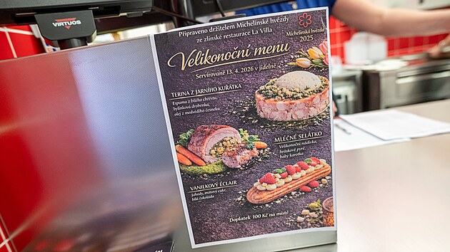 J&uacute;lius L&ouml;ffler, držitel prestižn&iacute;ho oceněn&iacute; michelinsk&aacute; hvězda a &scaron;&eacute;fkuchař zl&iacute;nsk&eacute; restaurace La Villa, vařil pro zaměstnance zl&iacute;nsk&eacute; Kov&aacute;rny Viva. (13. dubna 2026)