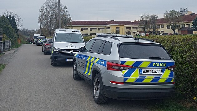 Pelhřimov&scaron;t&iacute; policist&eacute; věnovali maxim&aacute;ln&iacute; &uacute;sil&iacute; s c&iacute;lem nal&eacute;zt 14letou d&iacute;vku. (14. dubna 2026)