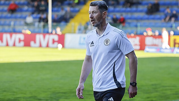 Zl&iacute;nsk&yacute; tren&eacute;r Bronislav Červenka