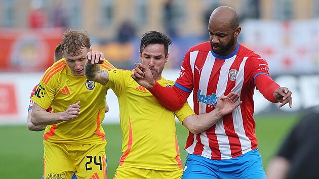 Momentka z druholigov&eacute;ho utk&aacute;n&iacute; Jihlava - Zbrojovka Brno
