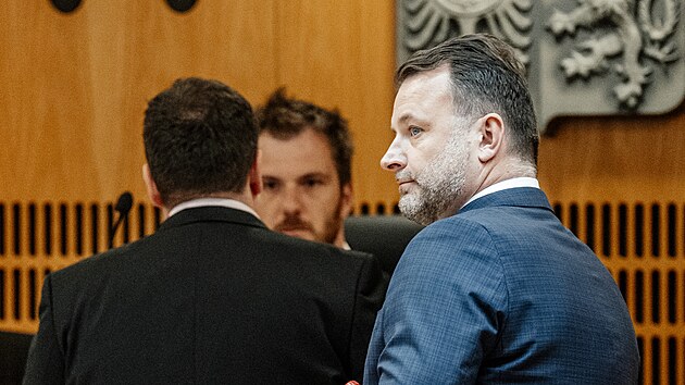 U soudu v kauze Dozimetr svědč&iacute; Jiř&iacute; Fremr. (13. dubna 2026)