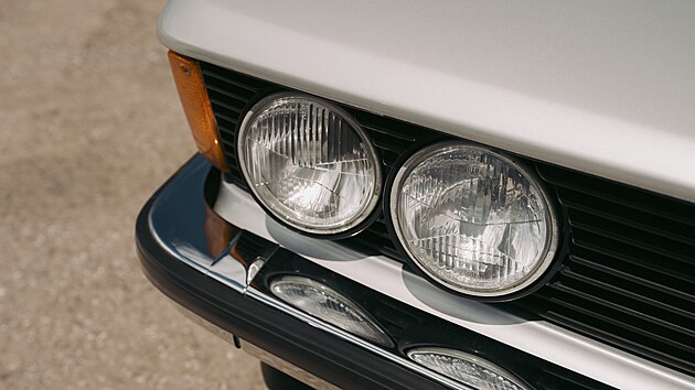 První generace BMW řady 3 (E21) byla v polovině sedmdesátých let jedním z důležitých stavebních kamenů rozmachu, který tehdy BMW zažívalo.