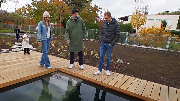 Česká televize, atelier Flera, Ferdinand Leffler, Tři v zahradě 2026, 3. díl, koupací jezero