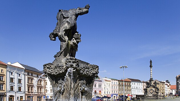 Historické centrum Olomouce zdobí hned šest kašen. Jedná se o soubor natolik unikátní, že v roce 2000 aspiroval na zápis do UNESCO.