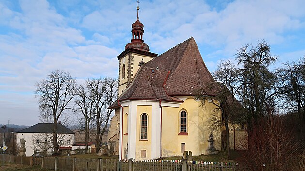Kostel sv. Bartoloměje v Lanžově je z 13. stolet&iacute;, přestavěn byl v 16. stolet&iacute; v renesančn&iacute;m slohu.