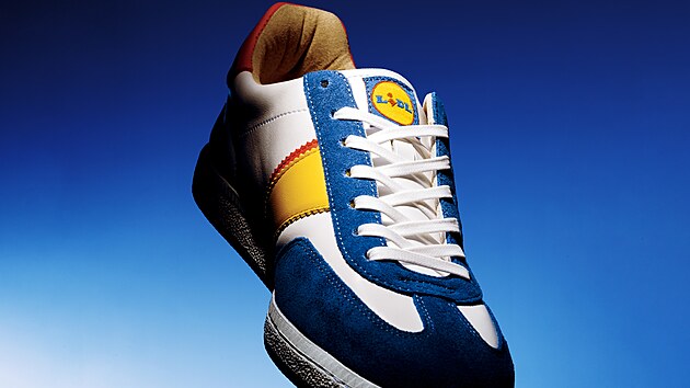 Limitovaná kolekce Lidl vychází z tradičního modelu Botas Iconic. (16. dubna 2026)