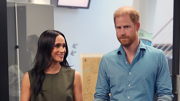V&eacute;vodkyně Meghan a princ Harry během n&aacute;v&scaron;těvy Batyru, programu zaměřen&eacute;ho na du&scaron;evn&iacute; zdrav&iacute; na Swinburne University of Technology v Hawthornu v Melbourne (16. dubna 2026)