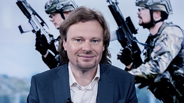 Vlastislav Bř&iacute;za, expert na bezpečnost a mezin&aacute;rodn&iacute; vztahy z UK