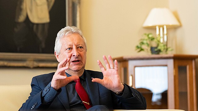Ministr obrany Jarom&iacute;r Zůna (22. dubna 2026)