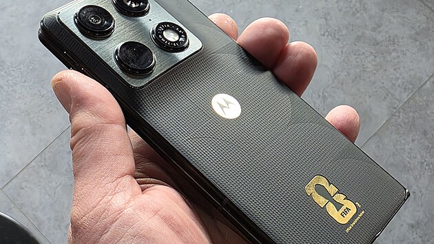 Motorola FIFA Edition 2026