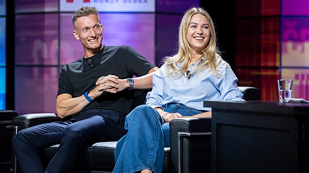Lucie Neumannov&aacute; a Jiř&iacute; Lehečka v pořadu 7 p&aacute;dů Honzy Dědka (duben 2026)