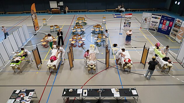 Ve Dvoře Kr&aacute;lov&eacute; měřili s&iacute;ly budouc&iacute; mas&eacute;ři v soutěži Dotek. (28. dubna 2026)