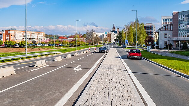 Hradeck&aacute; křižovatka Mileta m&aacute; za sebou v&iacute;c než dvouletou přestavbu. (21. dubna 2026)