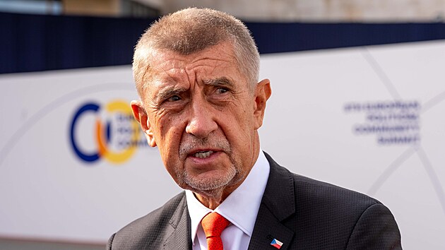 Andrej Babi&scaron; na summitu Evropsk&eacute;ho politick&eacute;ho společenstv&iacute; v Arm&eacute;nii. (4. května 2026)