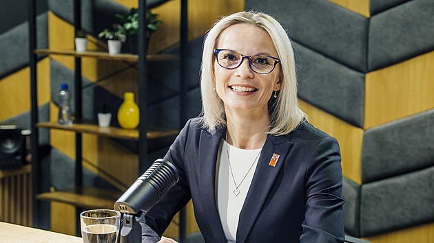 Hostem pořadu Rozstřel je ministryně pro místní rozvoj Zuzana Mrázová (ANO). Pořad moderuje Vladimír Vokál.