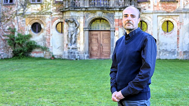 Kastel&aacute;n z&aacute;mku Jezeř&iacute; Miroslav Přibyl (květen 2026)