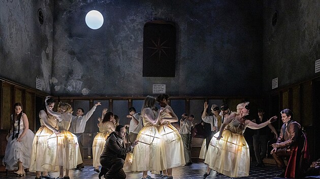 Mozartův Don Giovanni bude vrcholem leto&scaron;n&iacute; opern&iacute; sezony Moravsk&eacute;ho divadla Olomouc..