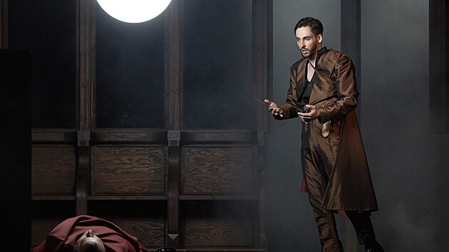 Ihor Maryshkin ztv&aacute;rn&iacute; hlavn&iacute; postavu ve hře Don Giovanni.