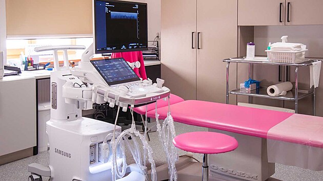 Technologie LiveBreastAssist pom&aacute;h&aacute; při dynamick&eacute;m vy&scaron;etřen&iacute; v re&aacute;ln&eacute;m čase upozornit na nehomogenity v ultrazvukov&eacute;m obraze.