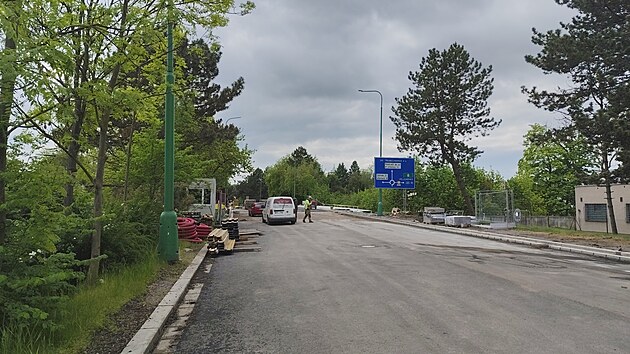Oprava mostu přes Labe v Jaroměři na N&aacute;chodsku (8. května 2026).