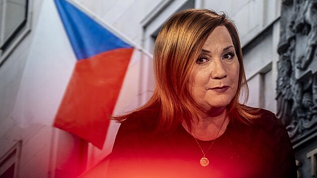 Hostem pořadu Rozstřel je ministryně financí Alena Schillerová. Moderuje Vladimír Vokál.