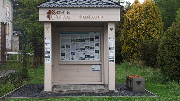 Nová síť naučných stezek Krajiny břidlice provází turisty kolem historických hornických staveb a nově vybudovaných odpočívek. Na snímku Staré Oldřůvky. (15. května 2026)