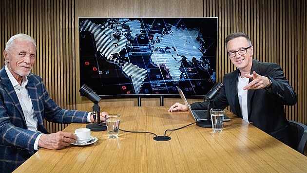 Hostem pořadu Rozstřel je Mirek Topolánek, bývalý premiér ČR.