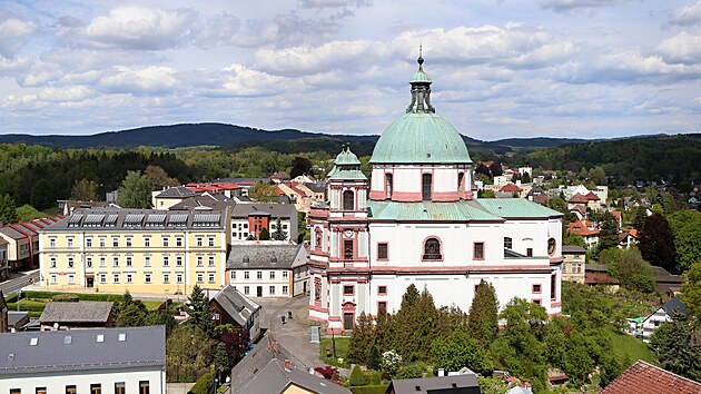 Bazilika svat&eacute;ho Vavřince a svat&eacute; Zdislavy v Jablonn&eacute;m v Podje&scaron;těd&iacute;