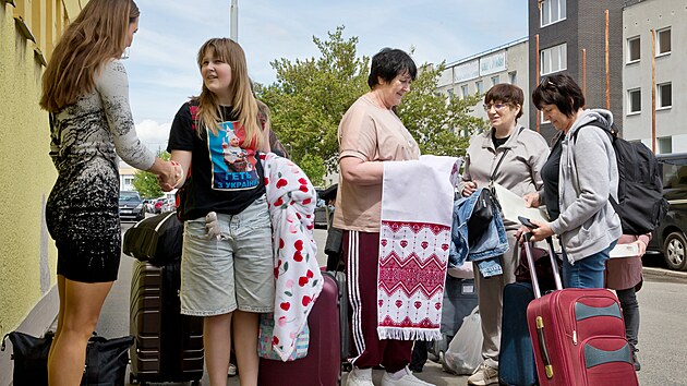 Do Plzně přijela na desetidenn&iacute; relaxačn&iacute; pobyt skupina 24 dět&iacute; z v&aacute;lečn&eacute; z&oacute;ny v Luhansk&eacute; oblasti na Ukrajině. (11- května 2026)