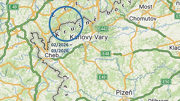 Na mapě jsou vyznačené lokality na Šumavě, kde Bardi narodil, a v Krušných horách, kam doputoval.